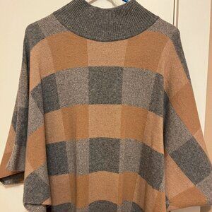 Italian Made  Tan & Gray  Merino Wool Poncho Sweater Women's Small